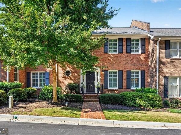 36 Pointe Terrace SE, Atlanta, GA 30339