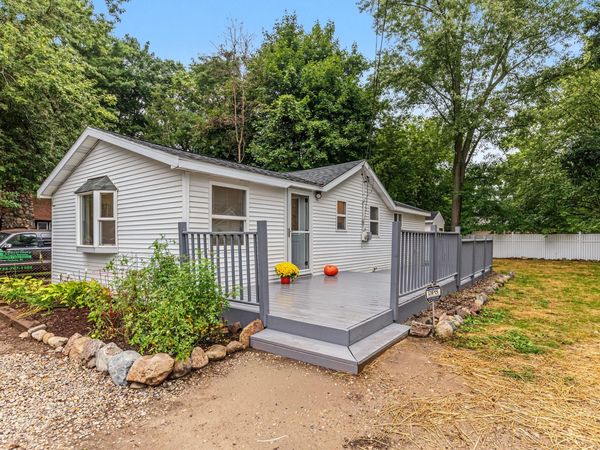 8514 Portage Lake Boulevard, Pinckney, MI 48169