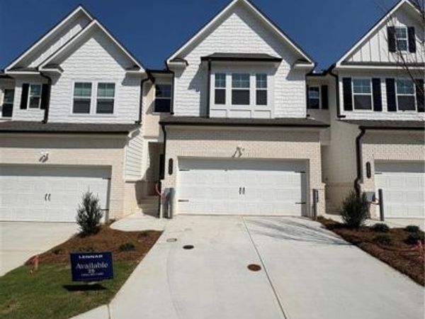 2564 States Avenue , Doraville, GA 30360