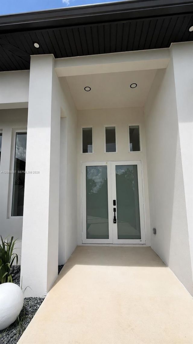 6013 N Gene Ave, Lehigh Acres, FL 33971 Photo