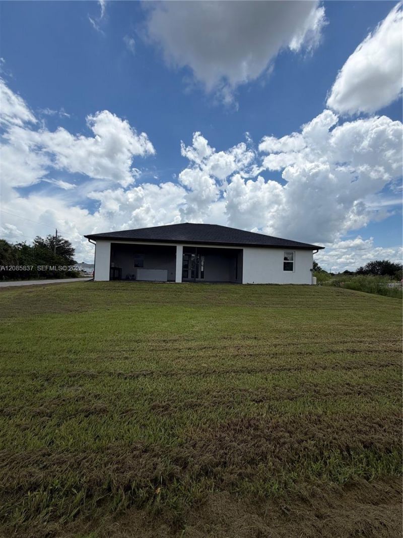 6013 N Gene Ave, Lehigh Acres, FL 33971 Photo