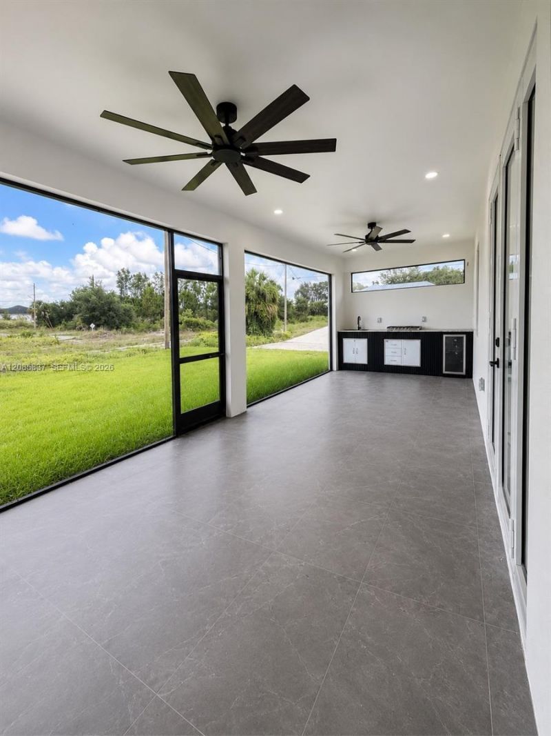 6013 N Gene Ave, Lehigh Acres, FL 33971 Photo
