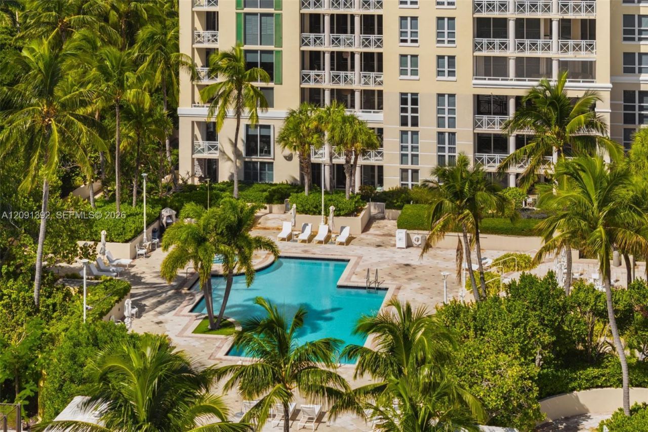 445 Grand Bay Dr , Unit 104, Key Biscayne, FL 33149 Photo