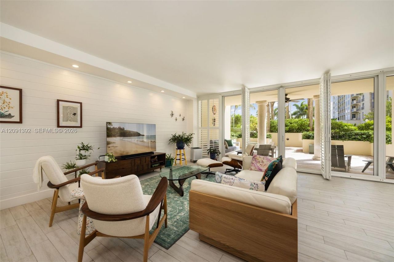 445 Grand Bay Dr , Unit 104, Key Biscayne, FL 33149 Photo