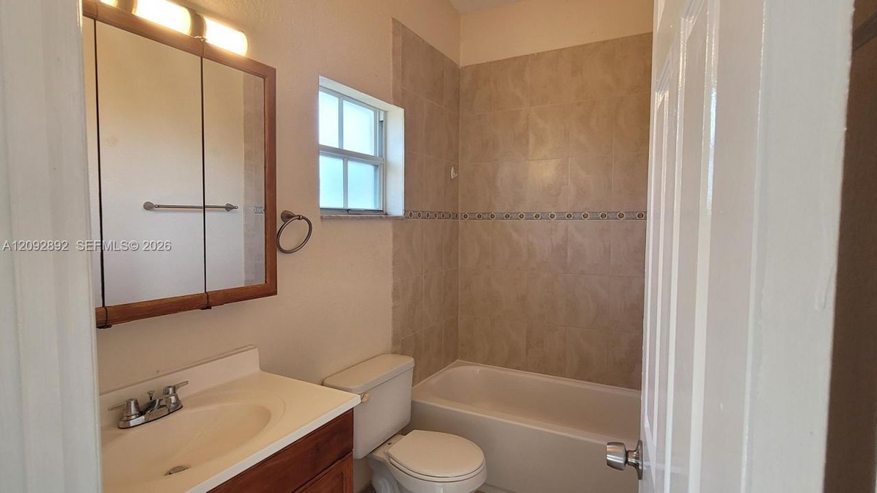 5829 Grant St, Hollywood, FL 33021 Photo