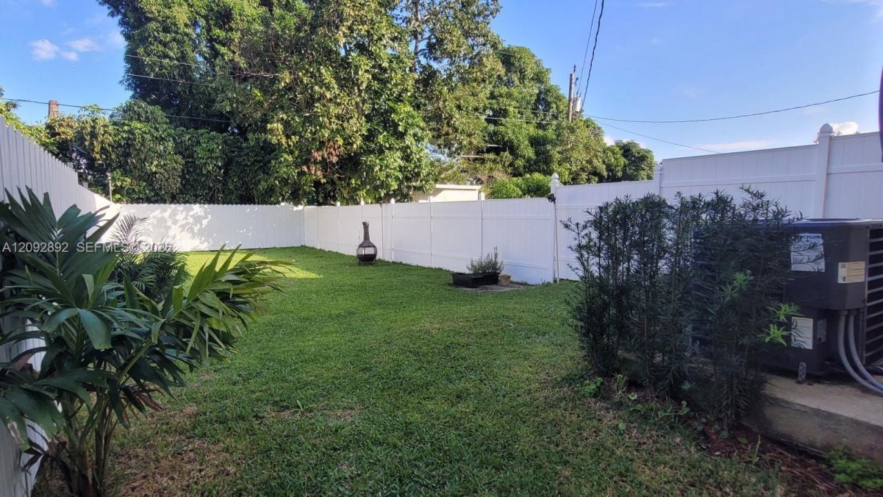 5829 Grant St, Hollywood, FL 33021 Photo