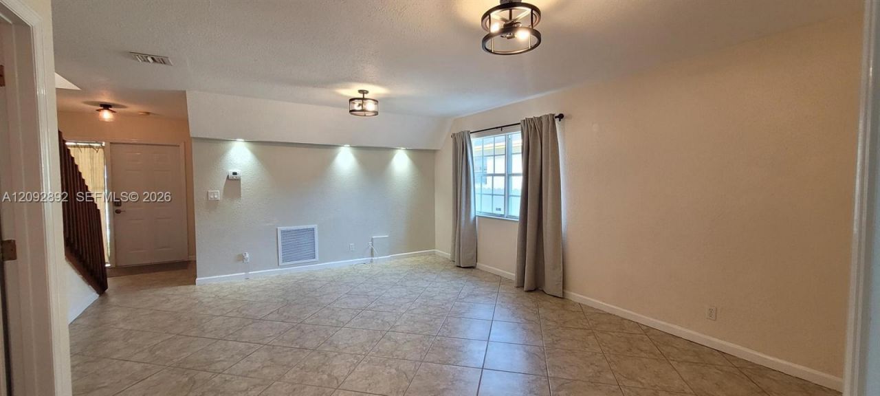 5829 Grant St, Hollywood, FL 33021 Photo
