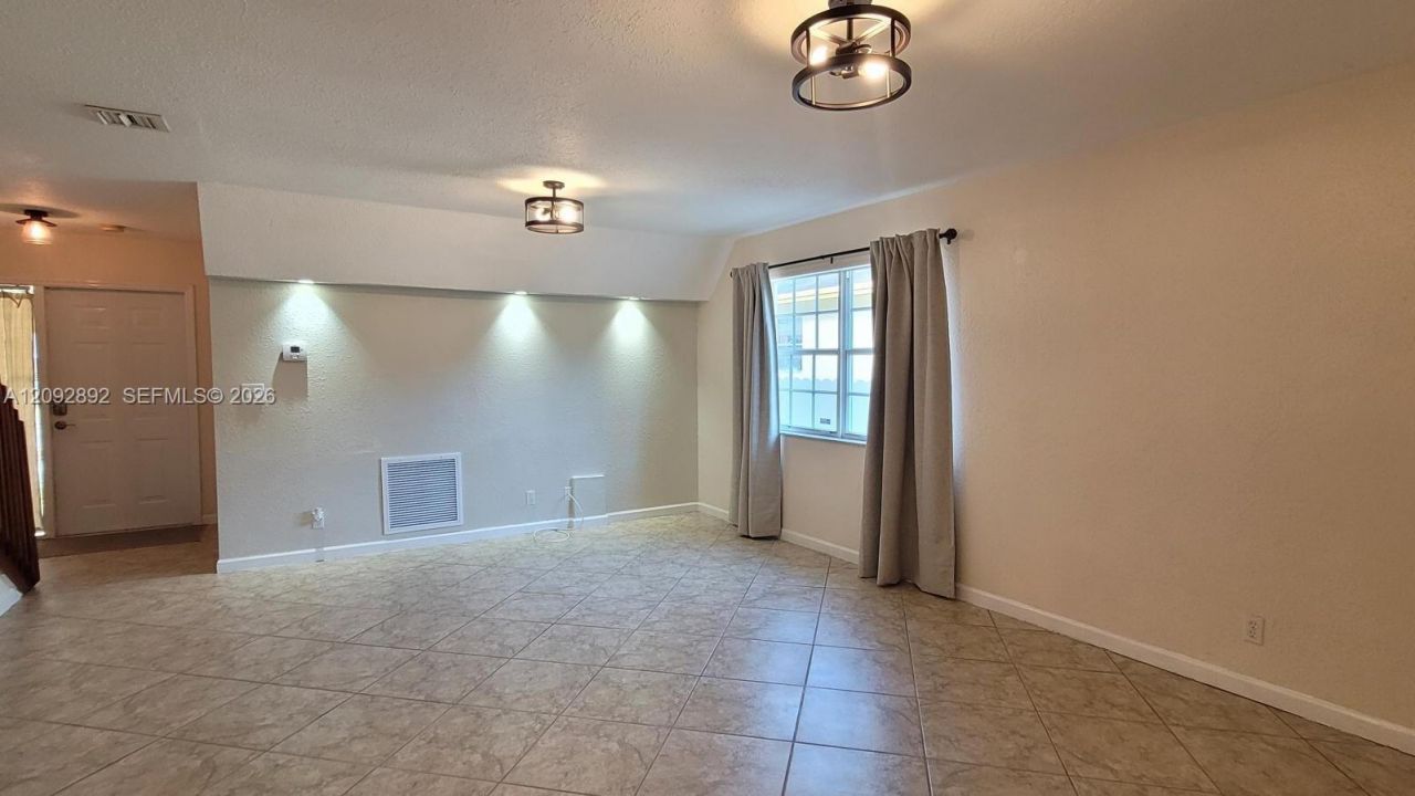 5829 Grant St, Hollywood, FL 33021 Photo