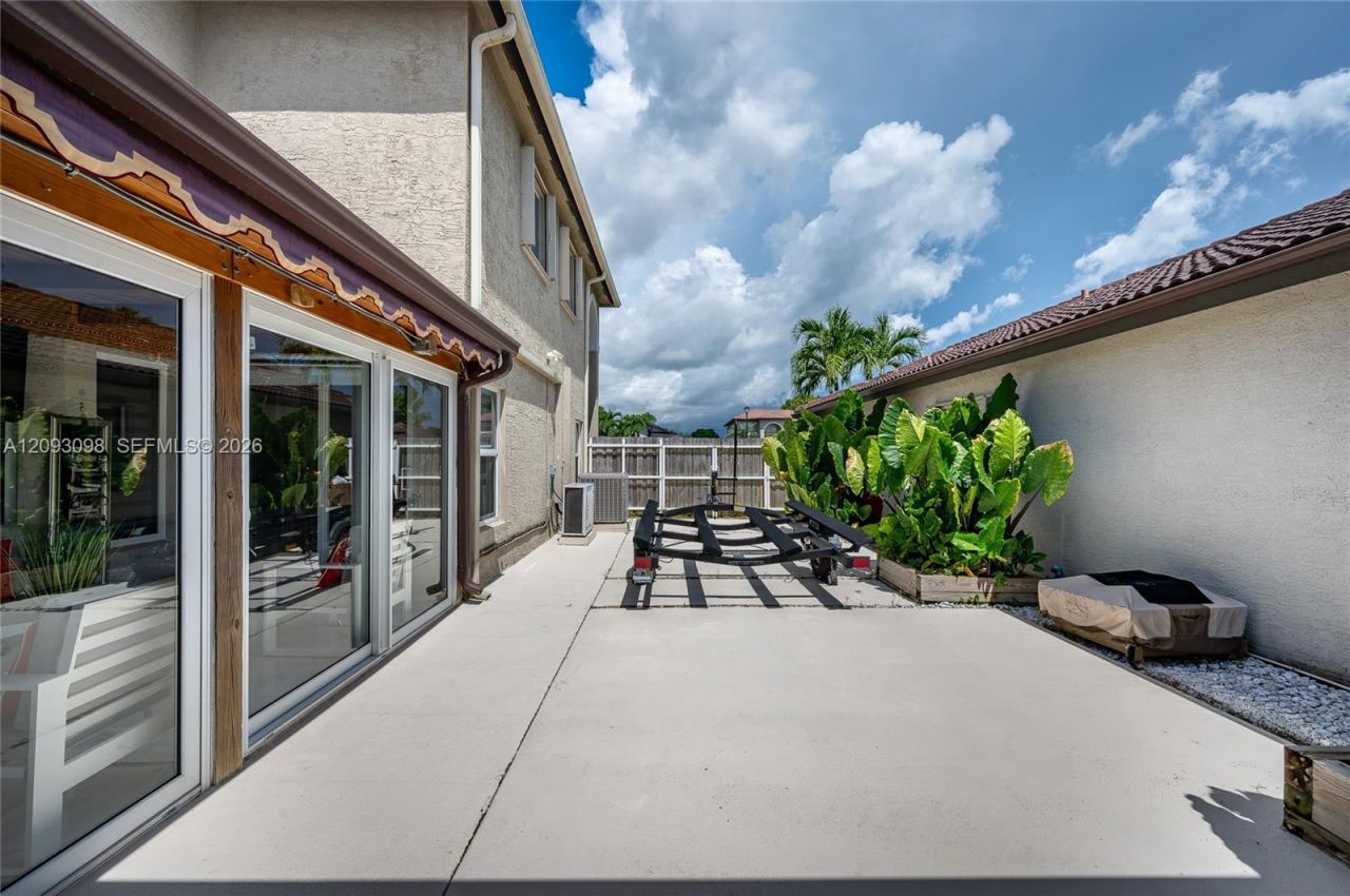 12028 SW 133rd Ter , Miami, FL 33186 Photo