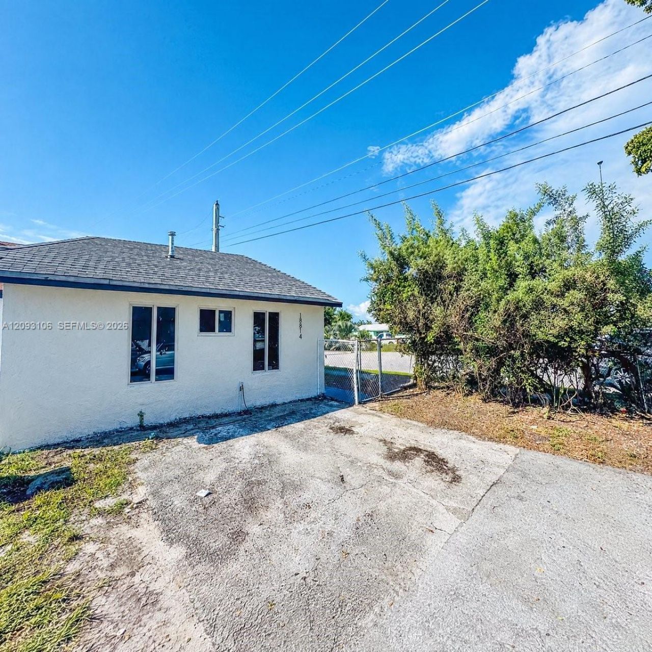 18814 NW 46th Ave, Miami Gardens, FL 33055 Photo