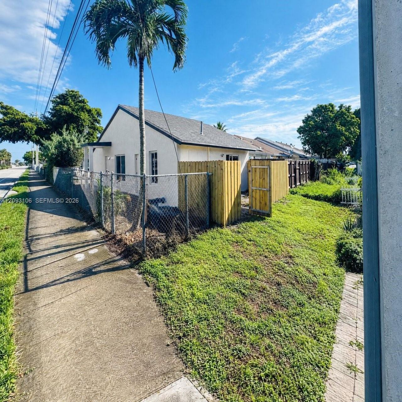 18814 NW 46th Ave, Miami Gardens, FL 33055 Photo