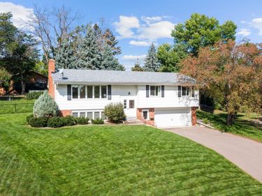 10024 Johnson Circle, Bloomington, MN 55437