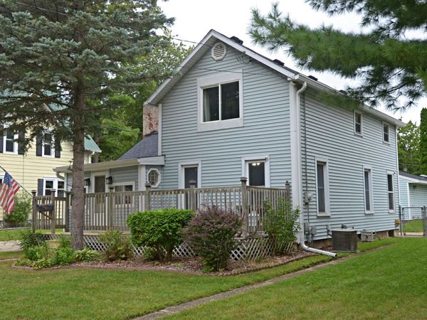 606 W Sherman Avenue, Fort Atkinson, WI 53538