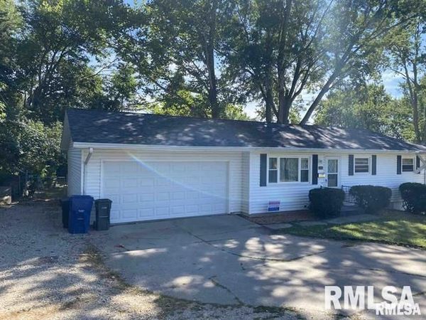 1331 SPRUCE HILLS Drive , Bettendorf, IA 52722