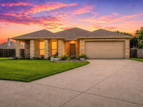 3324 Overstreet Lane , Royse City, TX 75189