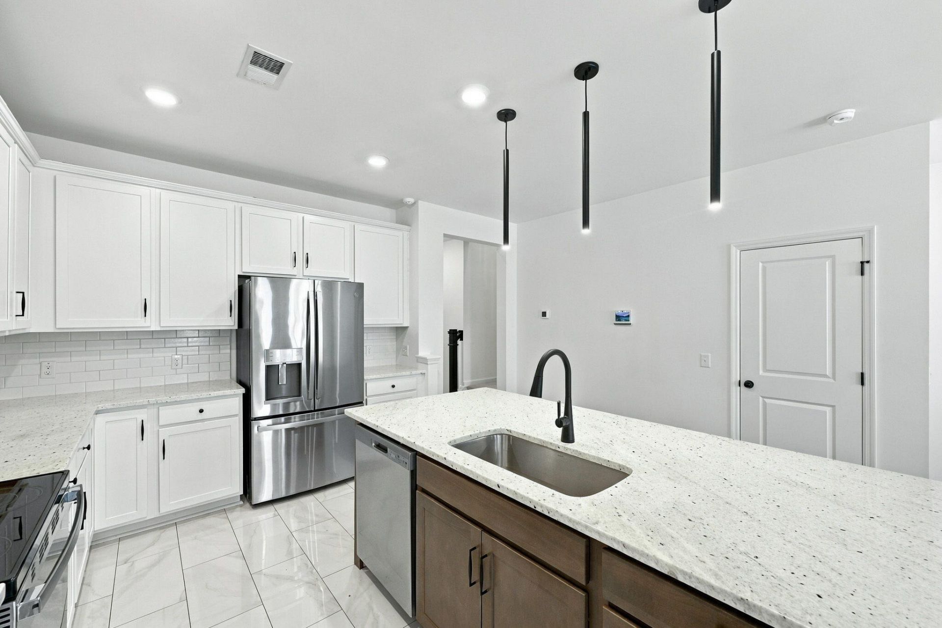 406 Duskywing Drive Photo 6