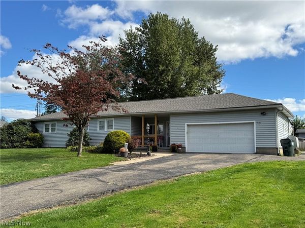 14035 Allison Drive, Doylestown, OH 44230