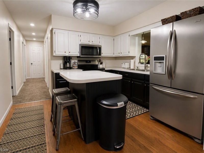 14035 Allison Drive, Doylestown, OH 44230 Photo 5