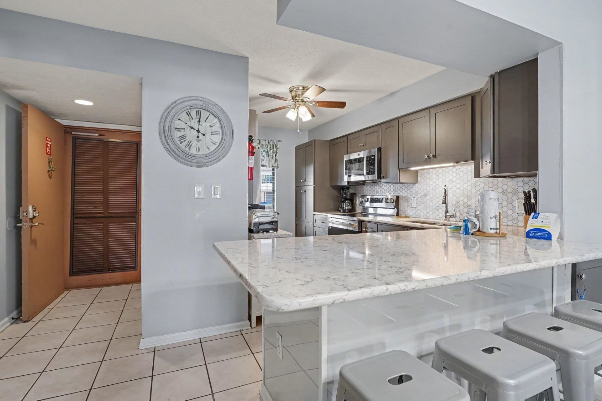 5507 N Ocean Blvd. Photo 7