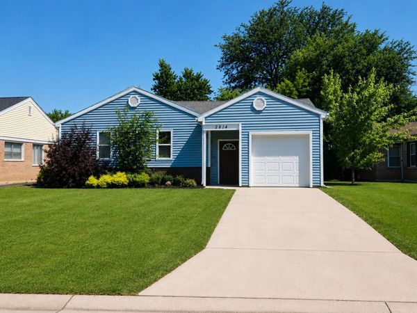 2814 LEXINGTON Drive , Hazel Crest, IL 60429
