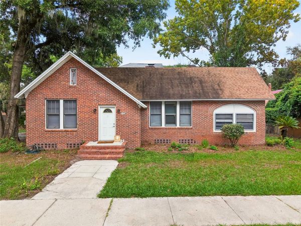 1714 NW 3RD PLACE , GAINESVILLE, FL 32603