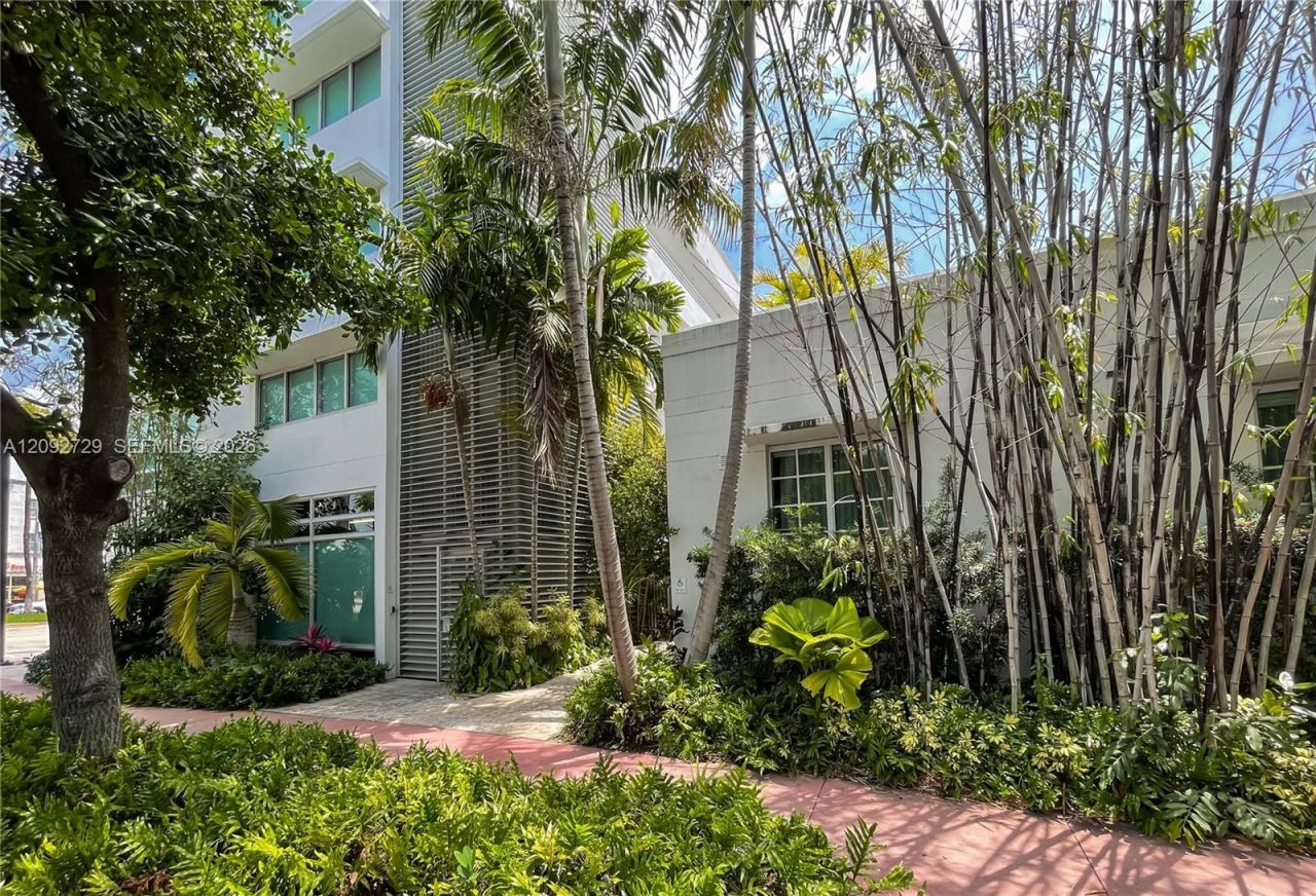 421 Meridian Ave , Unit 21, Miami Beach, FL 33139 Photo