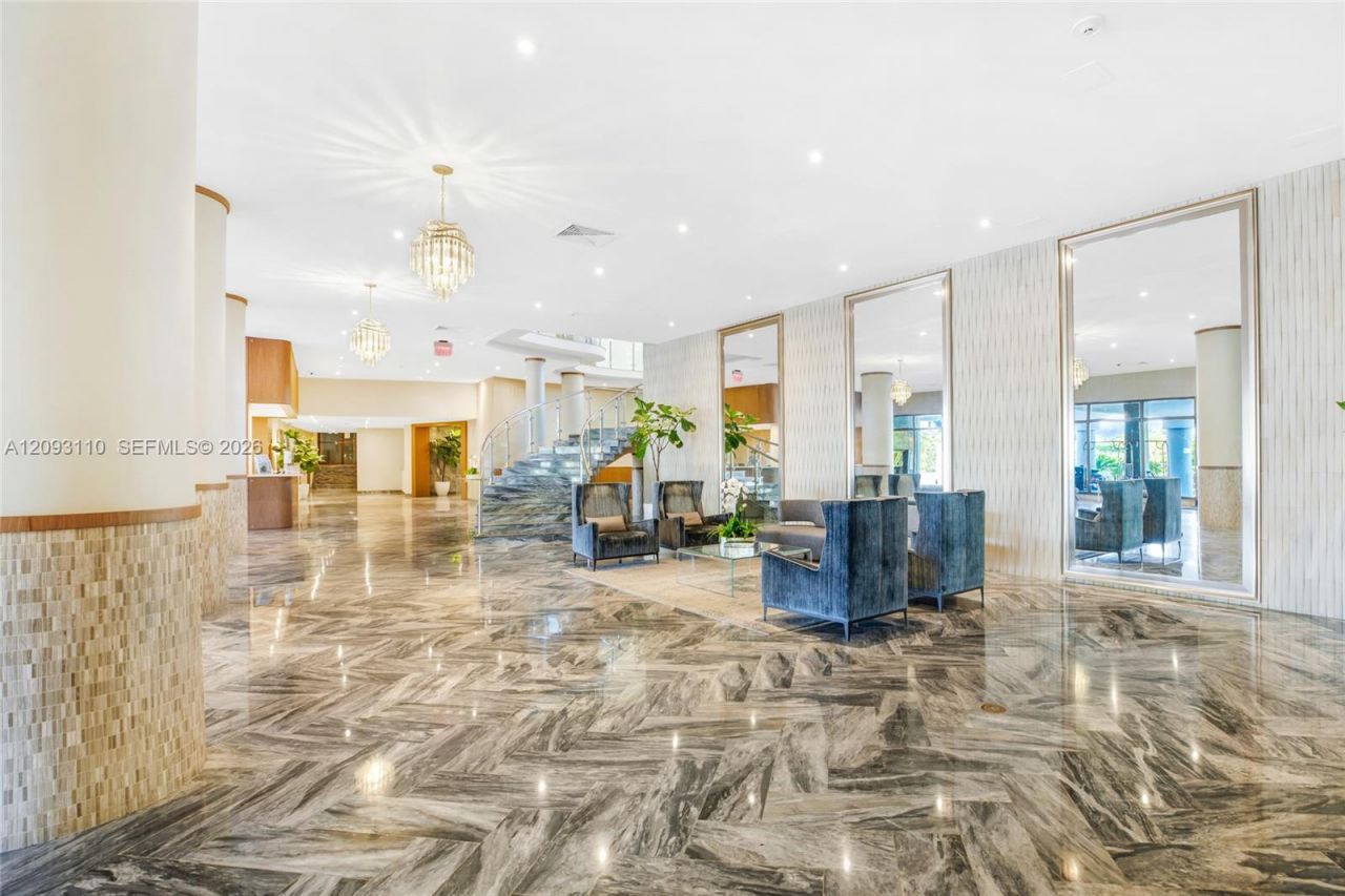 5401 Collins Ave , Unit CU-9, Miami Beach, FL 33140 Photo