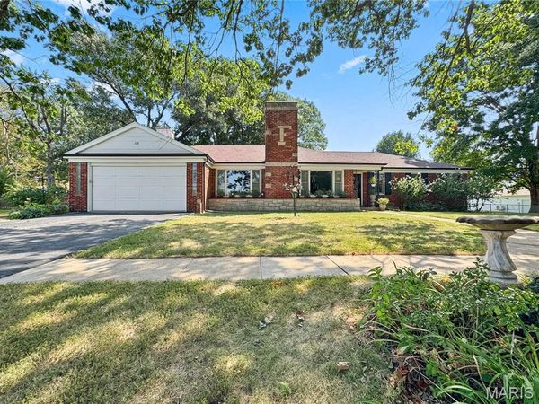 408 N Moore Street, Waterloo, IL 62298
