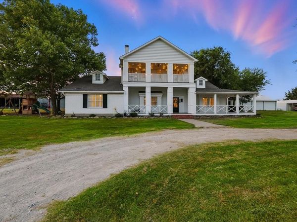 185 Quail Run Court, Decatur, TX 76234