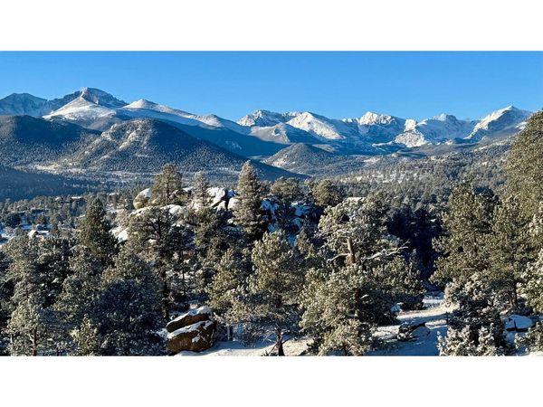 304 Overlook Ct, Estes Park, CO 80517