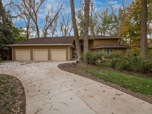 652 E Sawgrass Trail, Dakota Dunes, SD 57049