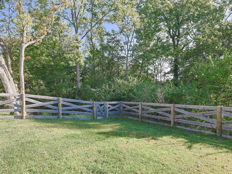 9200 Village Green Drive, Montgomery, OH 45242 Photo 48