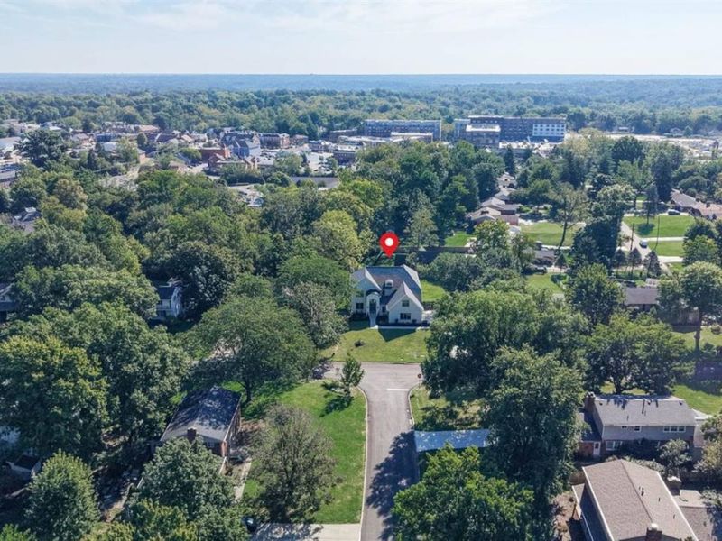 9200 Village Green Drive, Montgomery, OH 45242 Photo 51