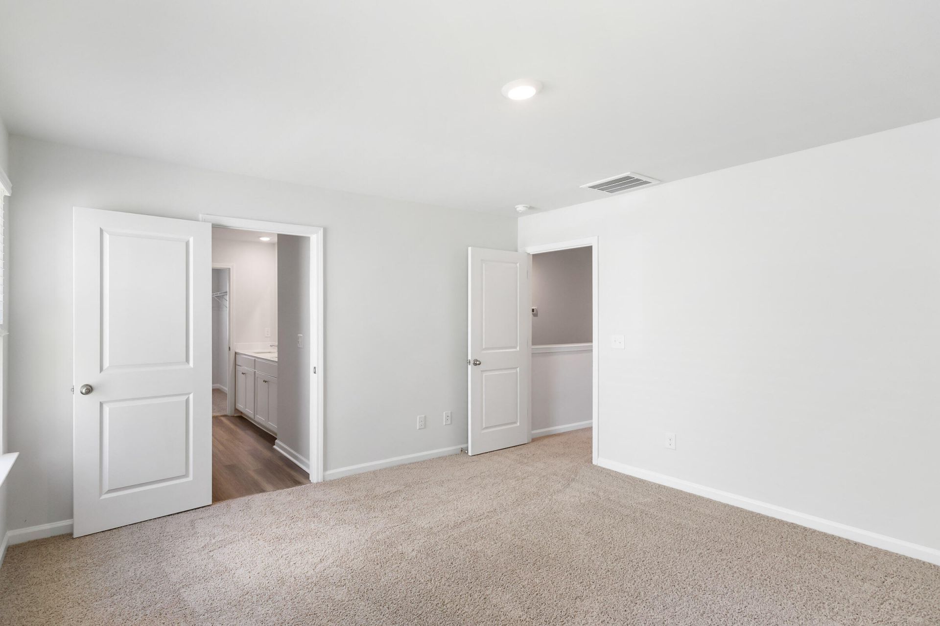542 Tulip Poplar Drive Photo 30