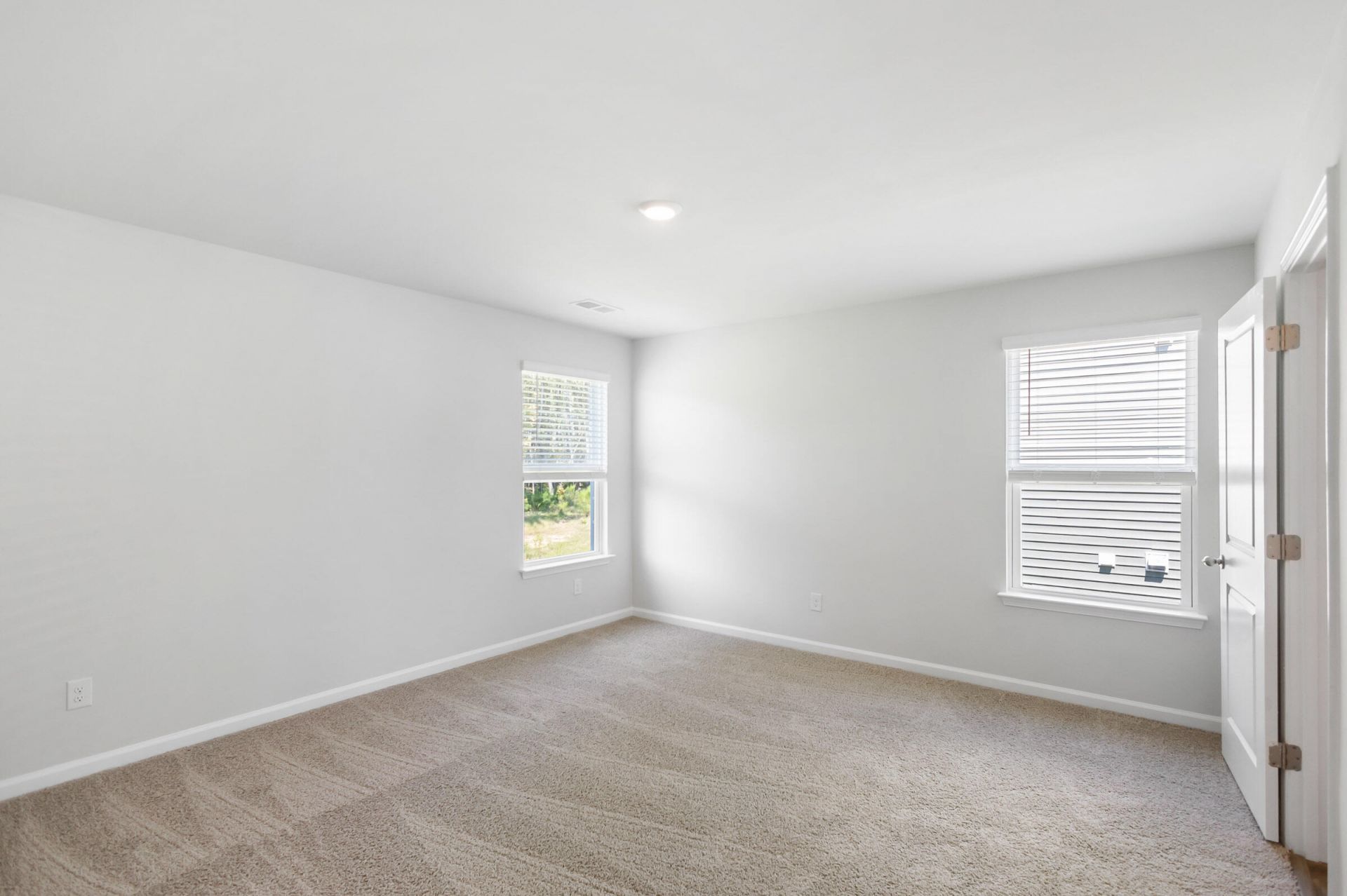 542 Tulip Poplar Drive Photo 31