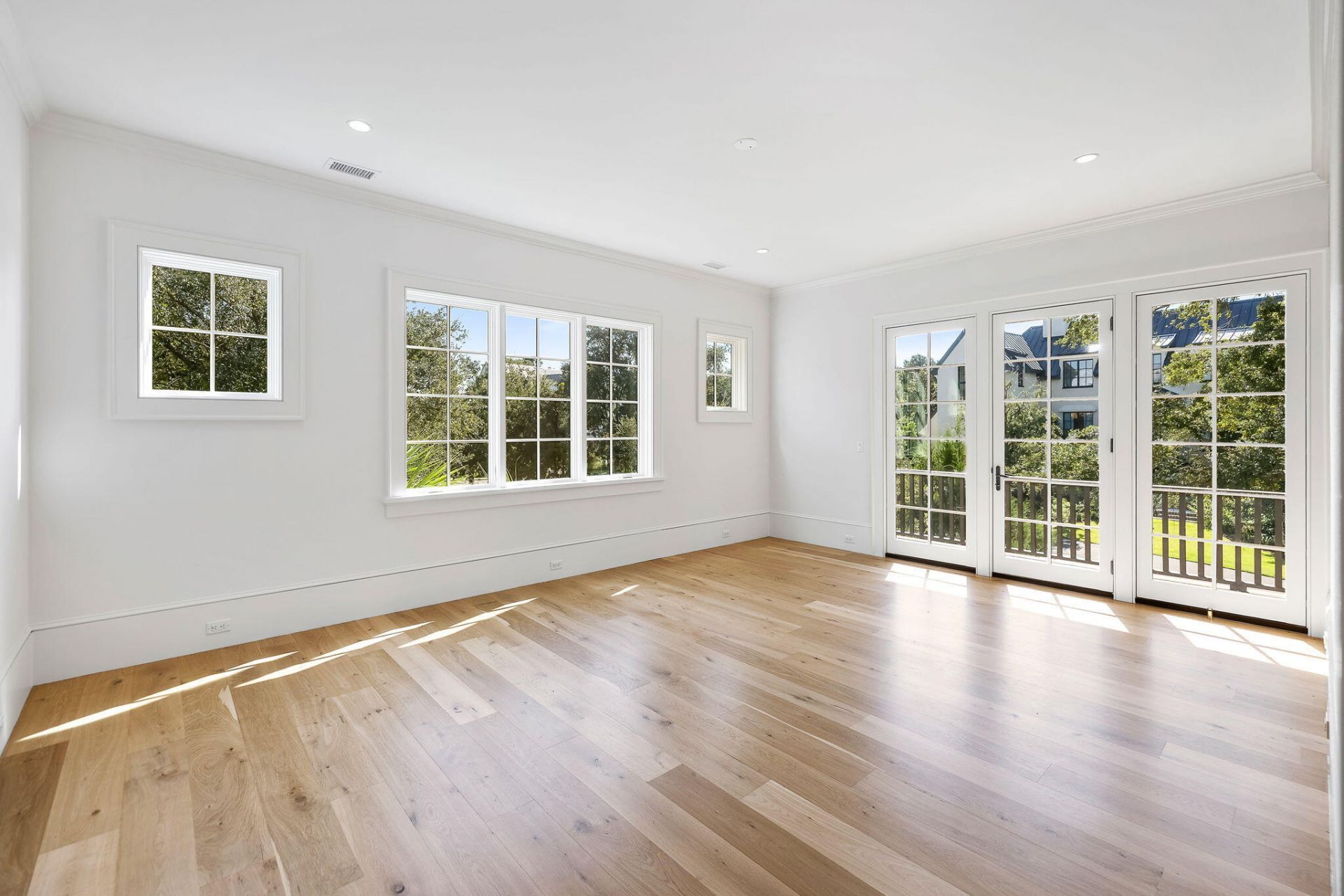 517 Claret Way Photo 37