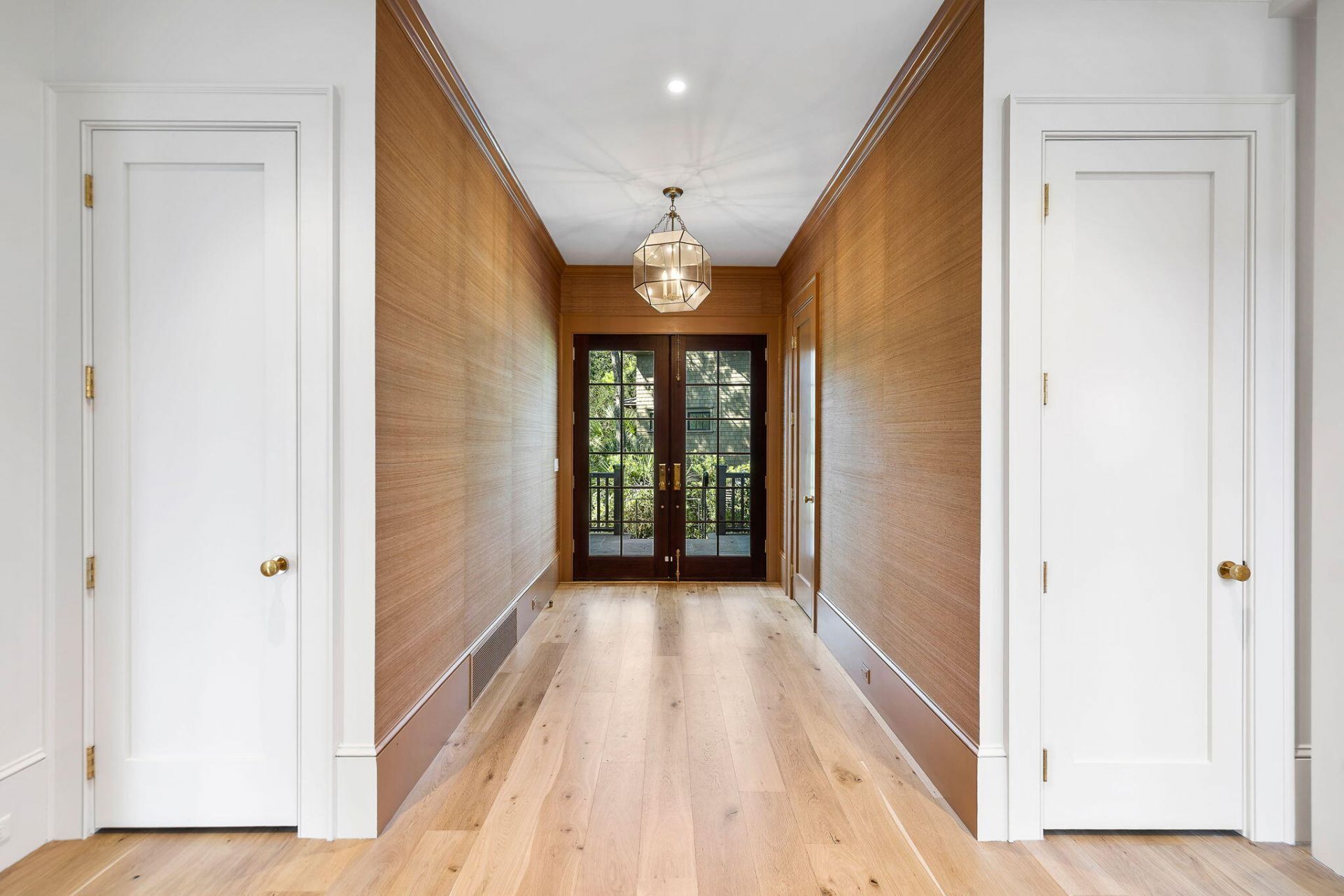 517 Claret Way Photo 8