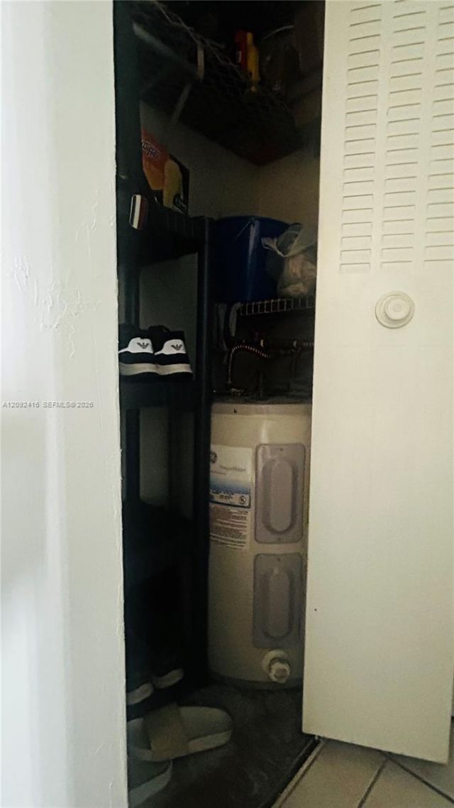 9410 Live Oak Pl , Unit 207, Davie, FL 33324 Photo