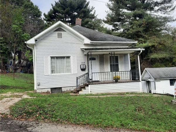 504 Walnut Avenue, Cambridge, OH 43725