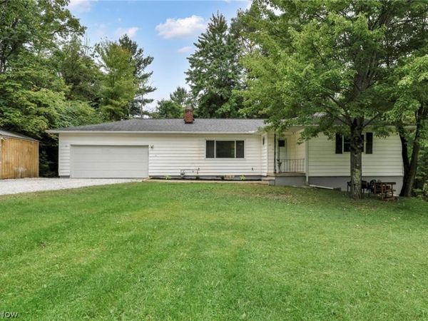 14582 Prospect Road , Strongsville, OH 44149