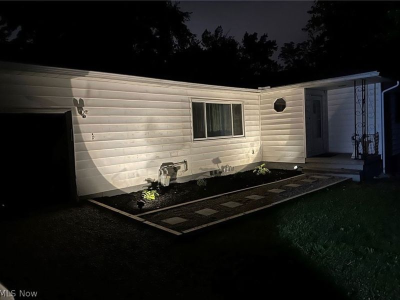 14582 Prospect Road, Strongsville, OH 44149 Photo 48