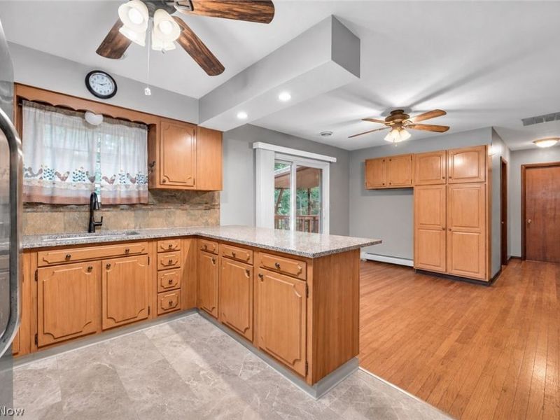 14582 Prospect Road, Strongsville, OH 44149 Photo 7