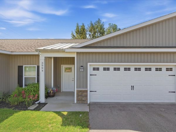 3994 Reserve Drive, Wyoming, MI 49519