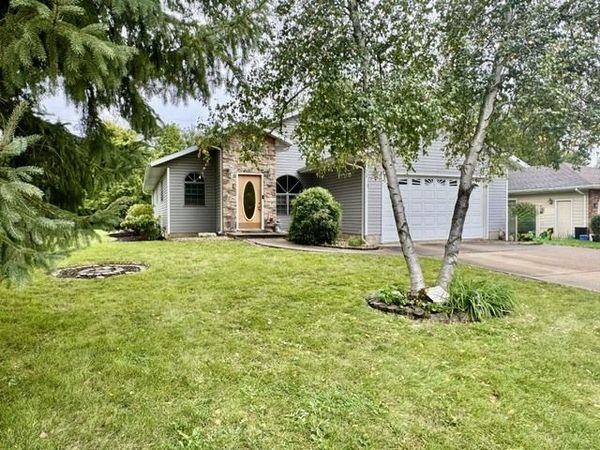 17 Heather Drive, Lasalle, IL 61301
