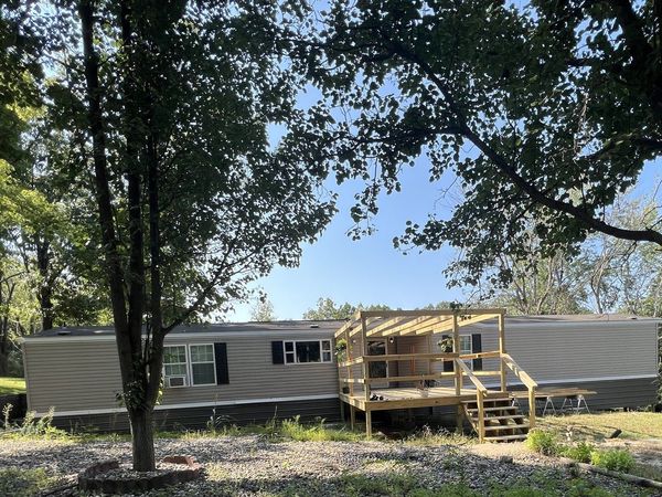 8957 Grassy Road , Marion, IL 62959