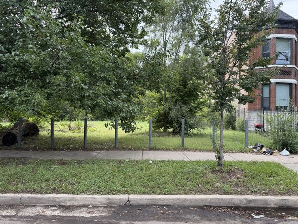 6736 S Lowe Avenue , Chicago, IL 60621