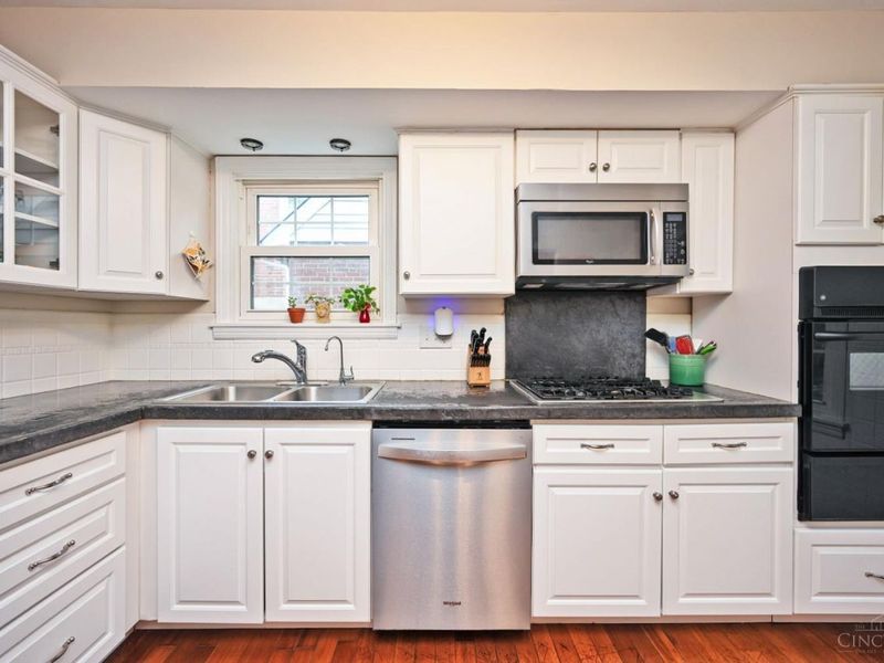 3502 Victoria Place, Cincinnati, OH 45208 Photo 22