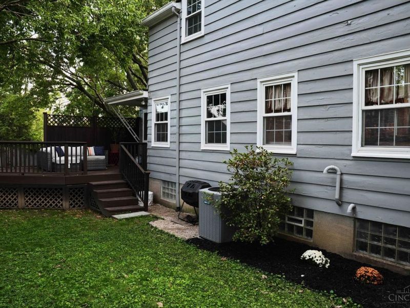 3502 Victoria Place, Cincinnati, OH 45208 Photo 5
