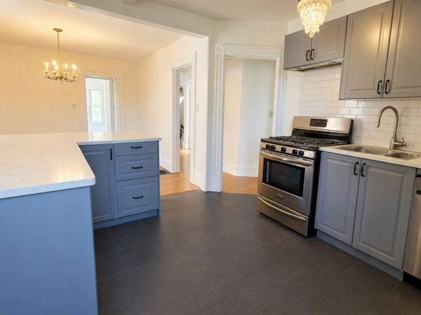 576 Trapelo Rd, Unit 2, Belmont, MA 02478