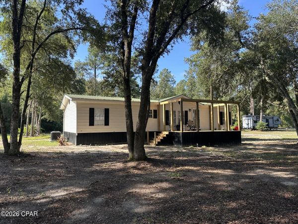 3799 Sweet Pond Road , Greenwood, FL 32443